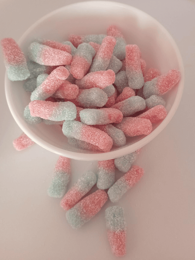 Fizzy Bubblegum Bottles 